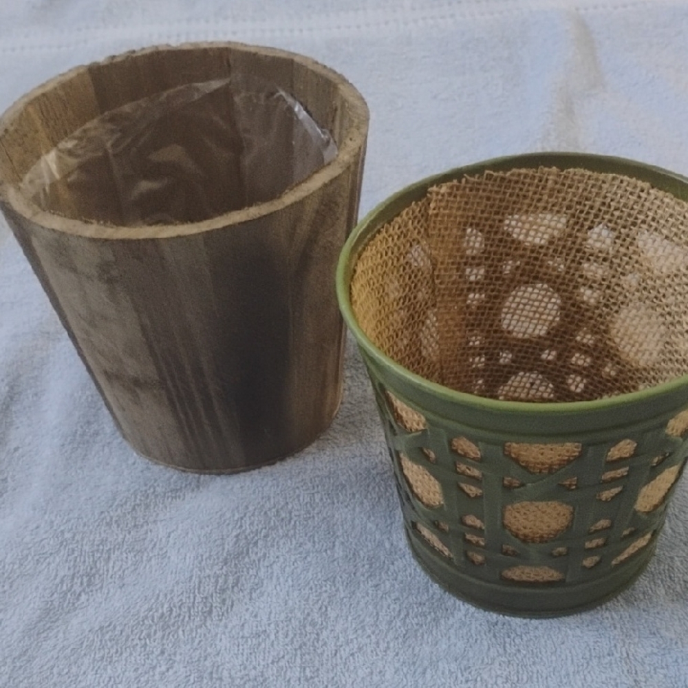 Flower Pots!